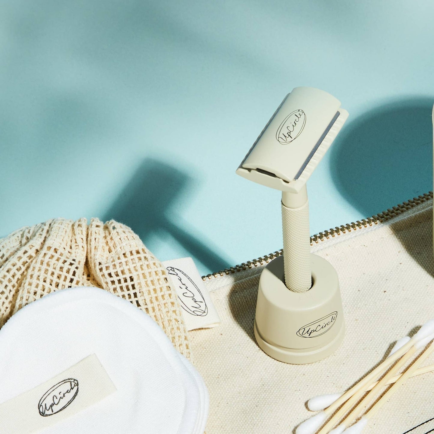 Plastic Free, Sustainable & Reusable Safety Razor